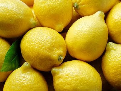 Le straordinarie potenzialita del succo di limone